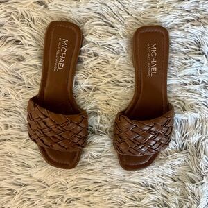 Michael by Michael Shannon Brown Flat Woven Faux Leather Sandals Size 6